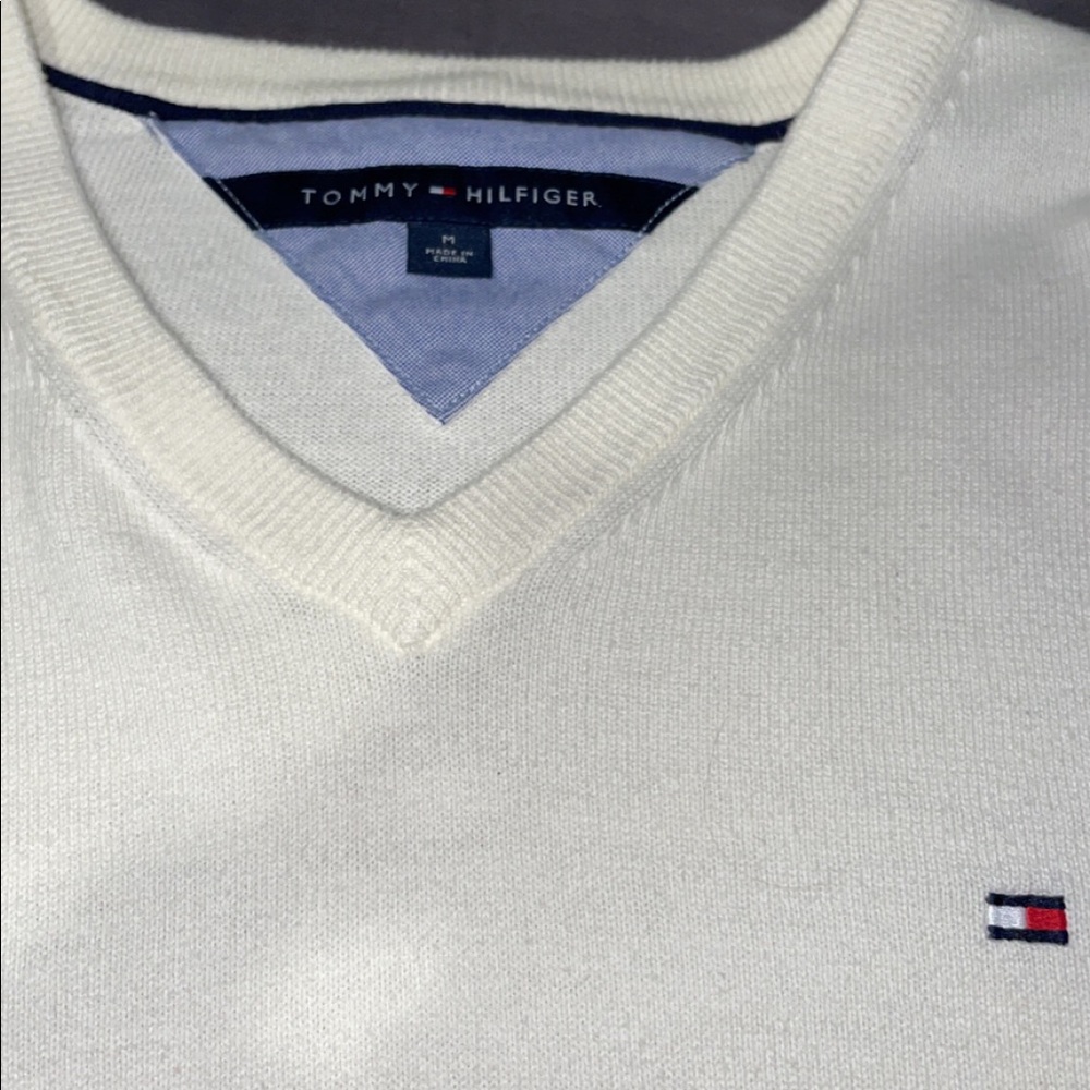 Brand New Tommy Hilfiger V neck sweatshirt never worn